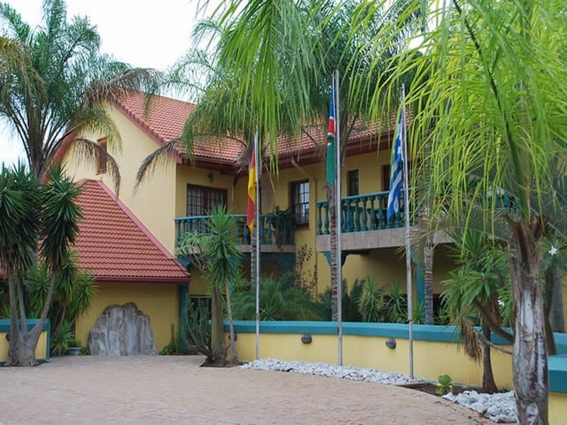 Makalani Hotel Tsumeb Zewnętrze zdjęcie